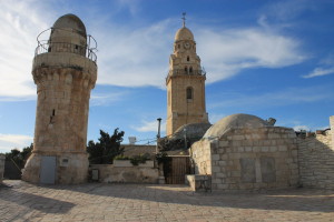 מראה מגג חדר הסעודה האחרונה לכיוון חדר הנשיא וכנסיית הדורמיציון